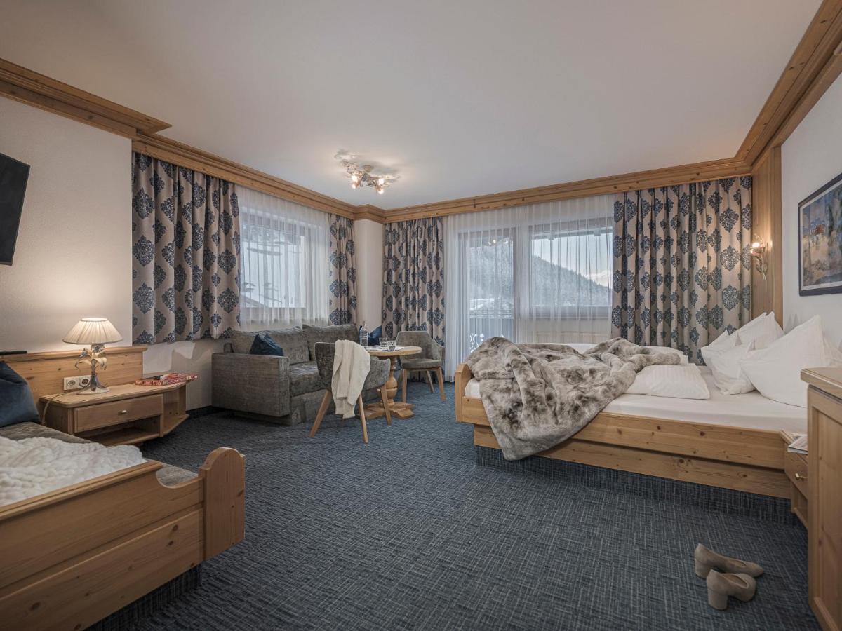 Platzlhof - Mein Hotel Im Zillertal Ried im Zillertal Ngoại thất bức ảnh